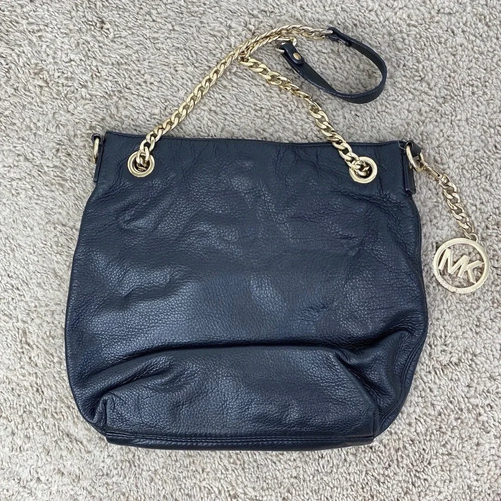Michael Kors‎ Shoulder Bag Black Leather Slouchy Chain MK Charm Gold Tone Purse